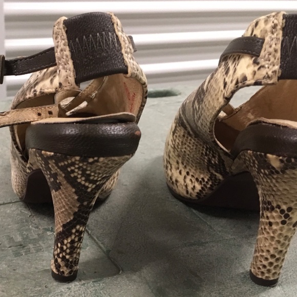 Women's Faryl Robin snakeskin-look slingback wedge - Picture 9 of 12